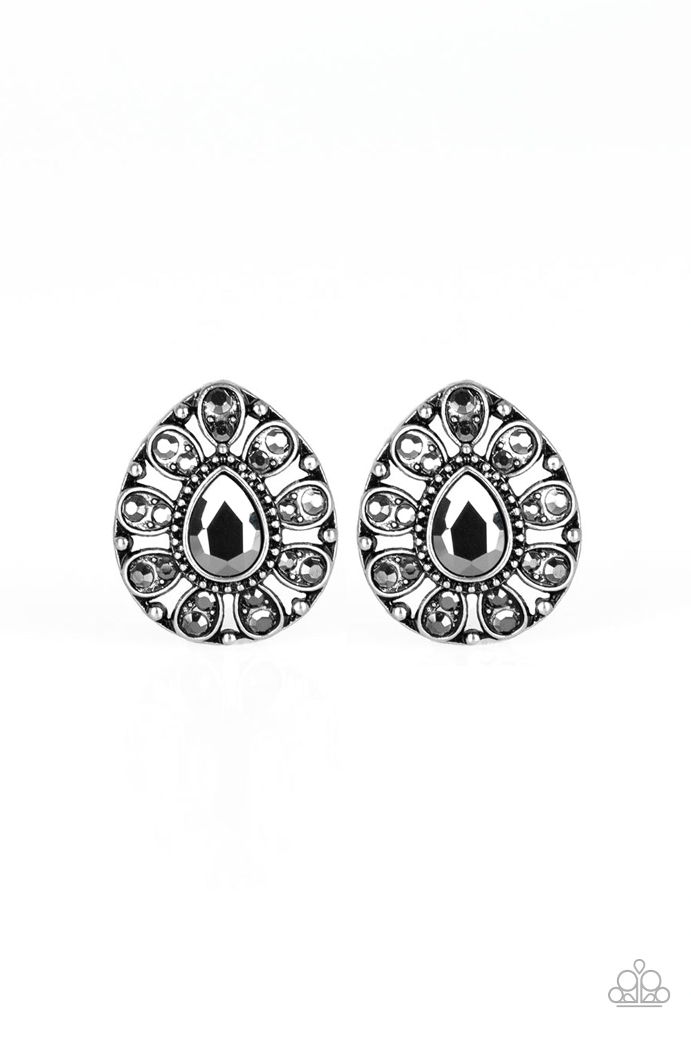 Treasure Retreat Paparazzi Accessories Earrings