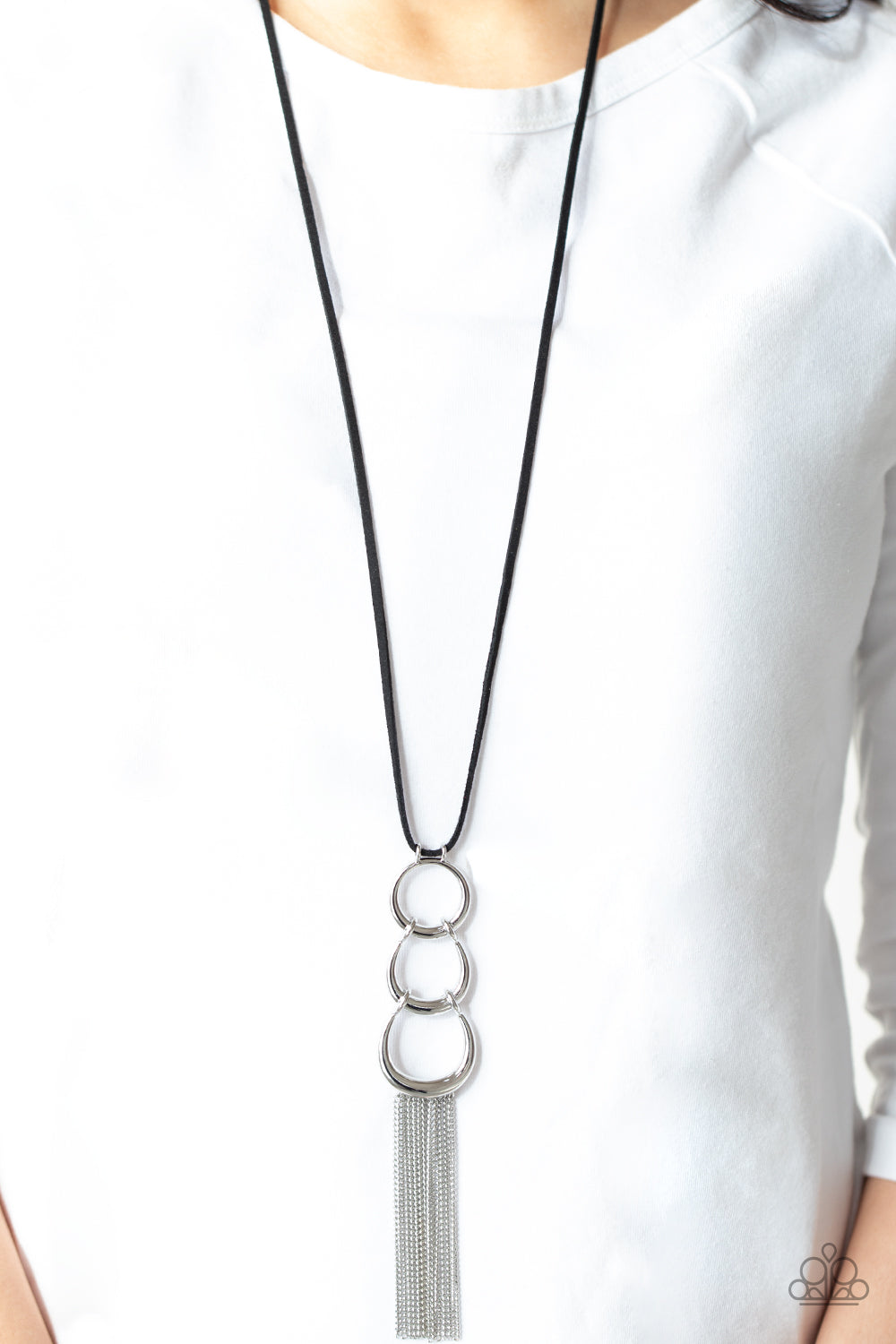 Industrial Conquest Paparazzi Accessories Necklace with Earrings Black