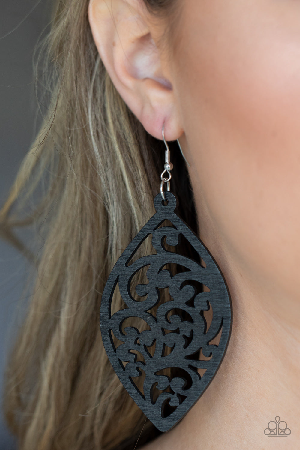 Coral Garden Paparazzi Accessories Earrings - Black