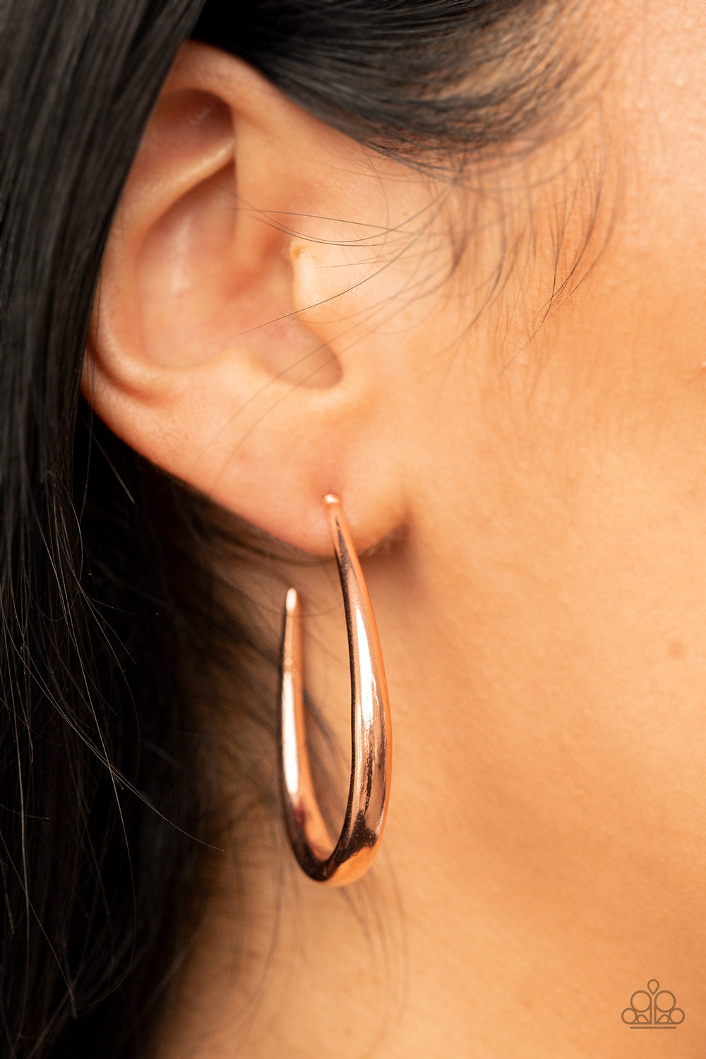 CURVE Your Appetite Paparazzi Accessories Hoop Earrings Copper