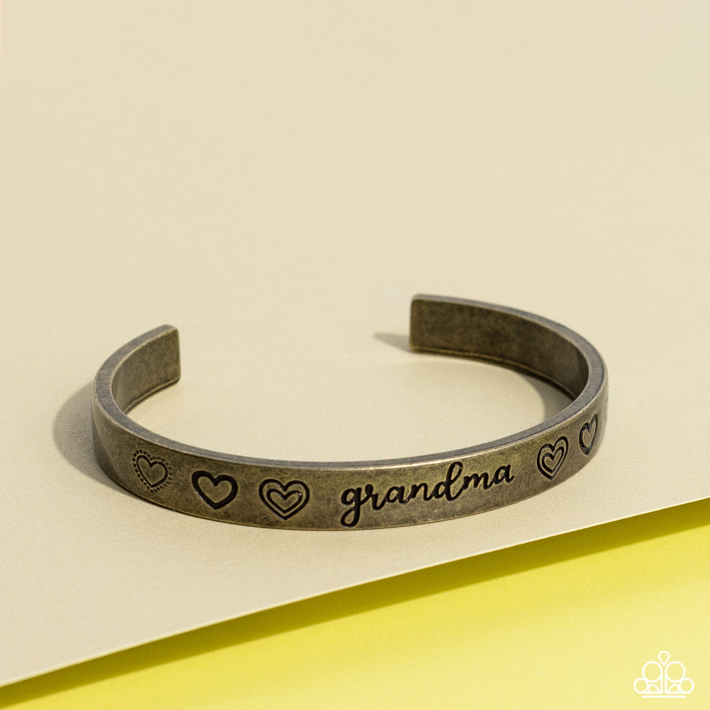 A Grandmothers Love Paparazzi Accessories Bracelet - Brass