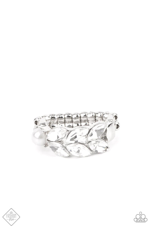 Majestically Musing Paparazzi Accessories Ring