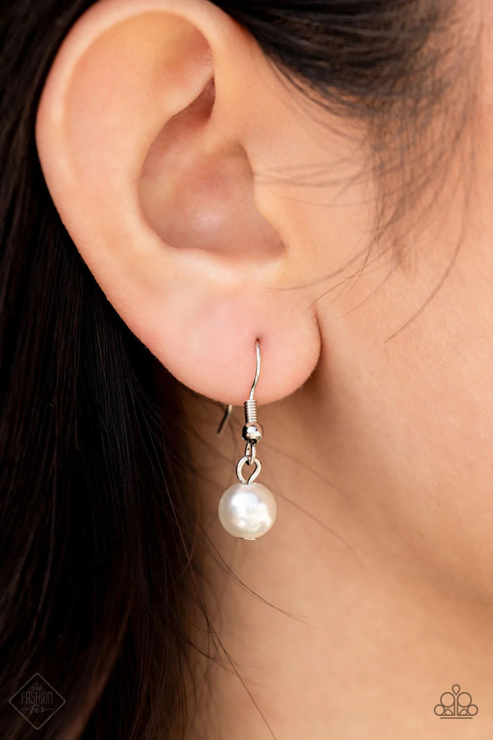 Royally Ever After Paparazzi Accessories Necklace with Earrings