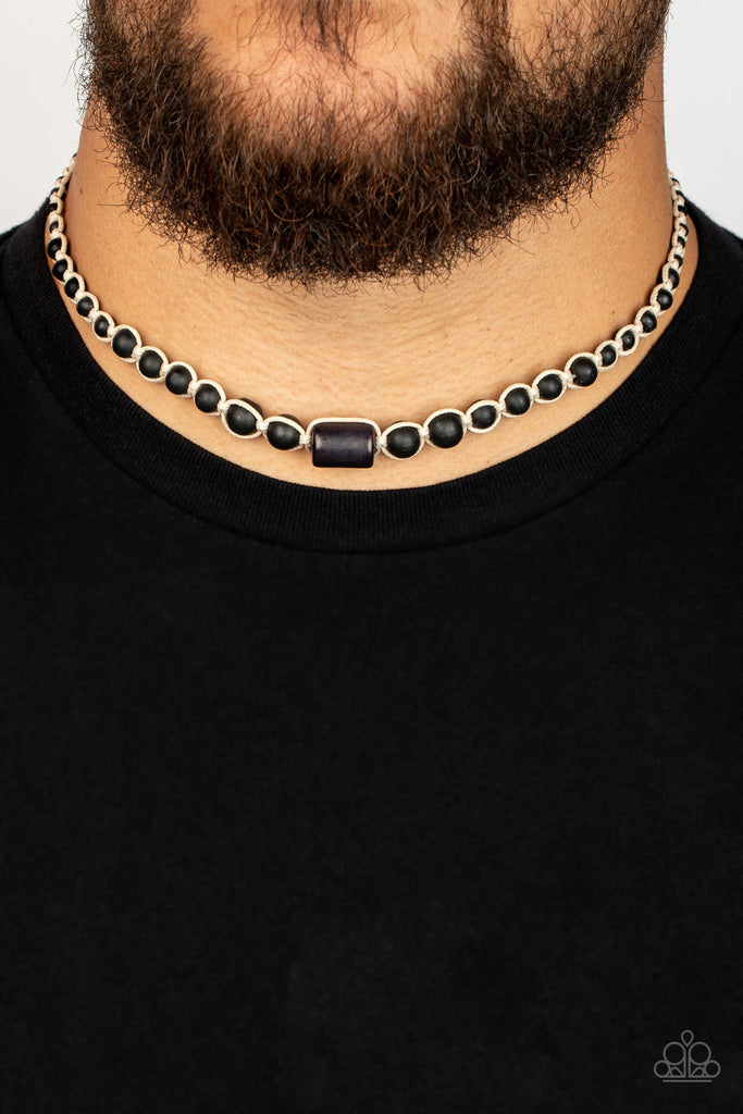 It's a Thai Urban Necklace No Earrings