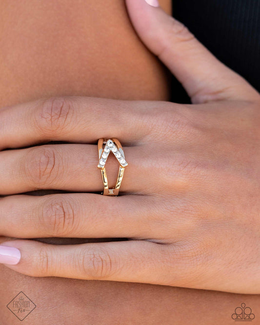 Linear Law Paparazzi Accessories Ring Gold