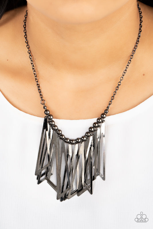 Industrial Jungle Paparazzi Accessories Necklace with Earrings Black