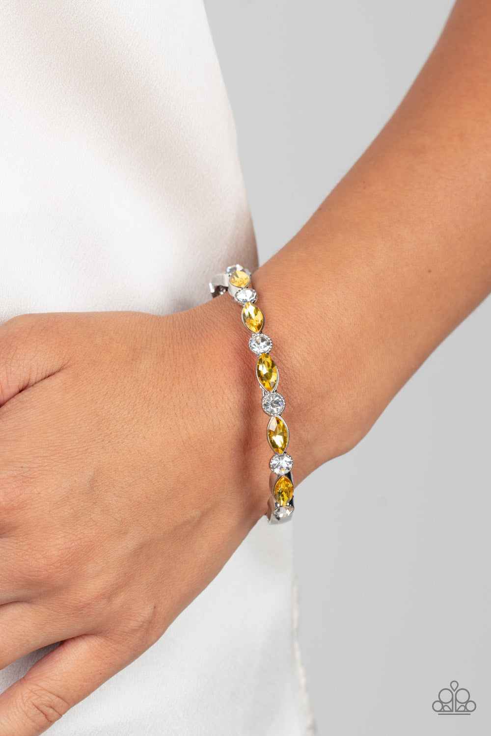 Petitely Powerhouse Paparazzi Accessories Bracelet - Yellow