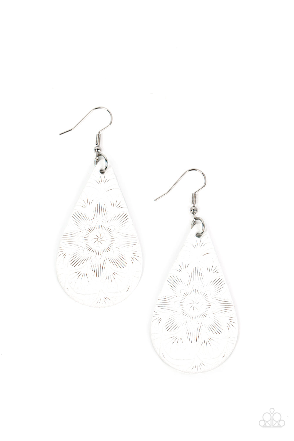 Subtropical Seasons Paparazzi Accessories Earrings White