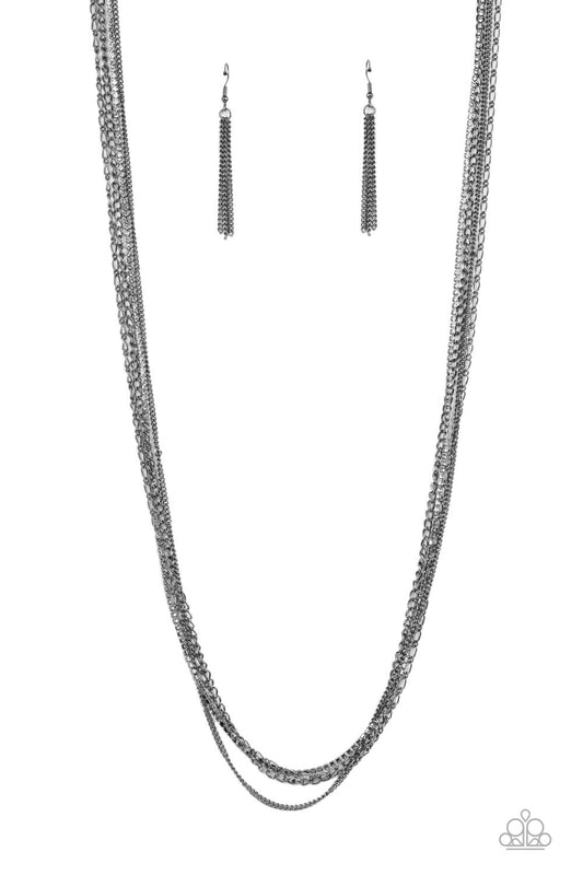 Undauntingly Urban Paparazzi Accessories Necklace with Earrings