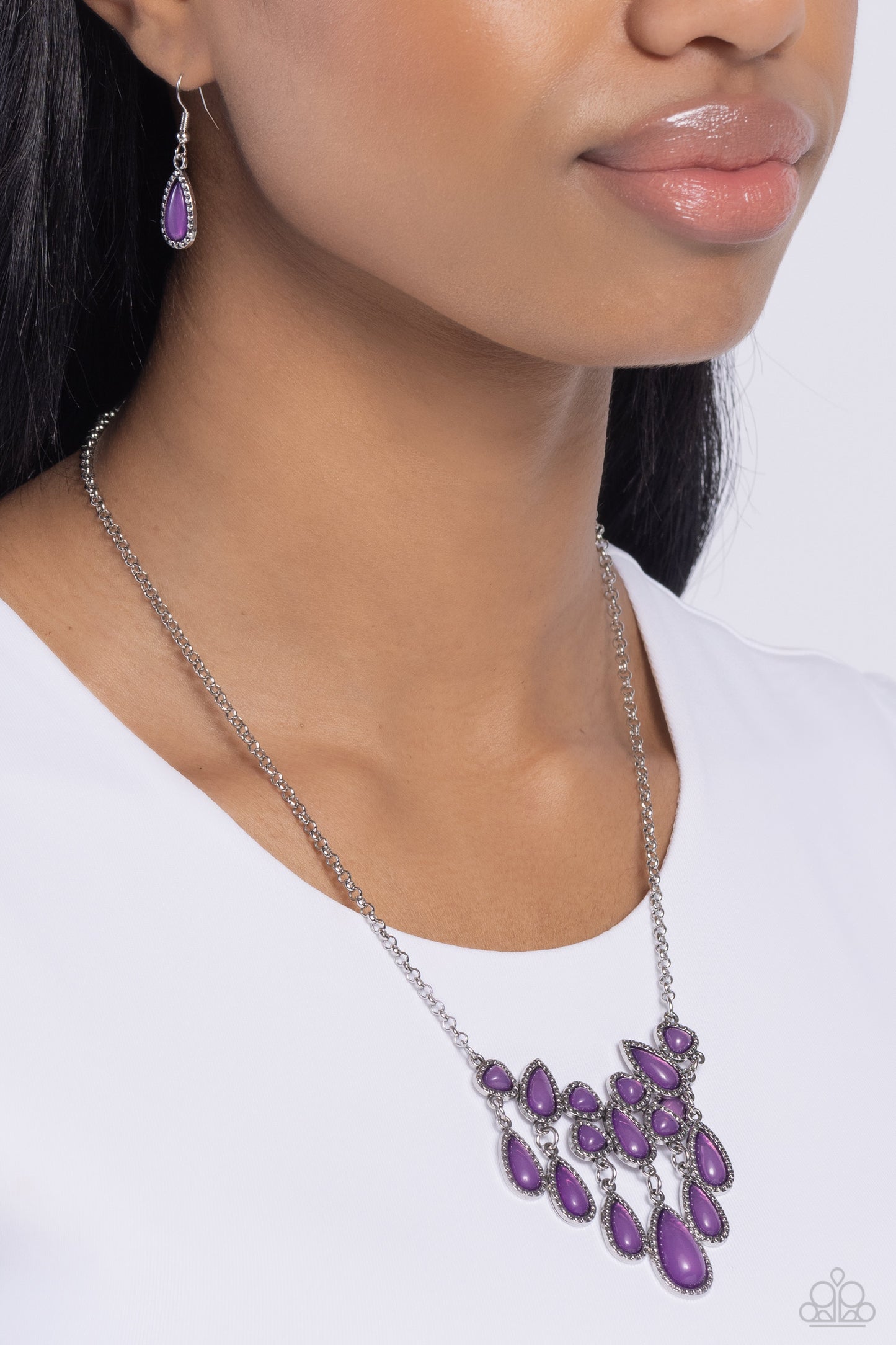 Exceptionally Ethereal Paparazzi Accessories Necklace with Earrings - Purple