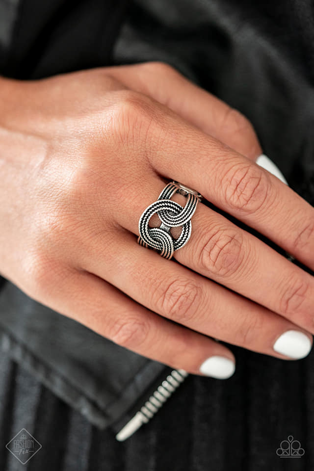 Join Forces Paparazzi Accessories Ring