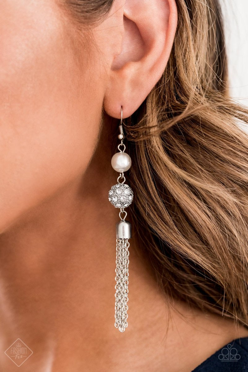 Going Dior to Door Paparazzi Accessories Earrings
